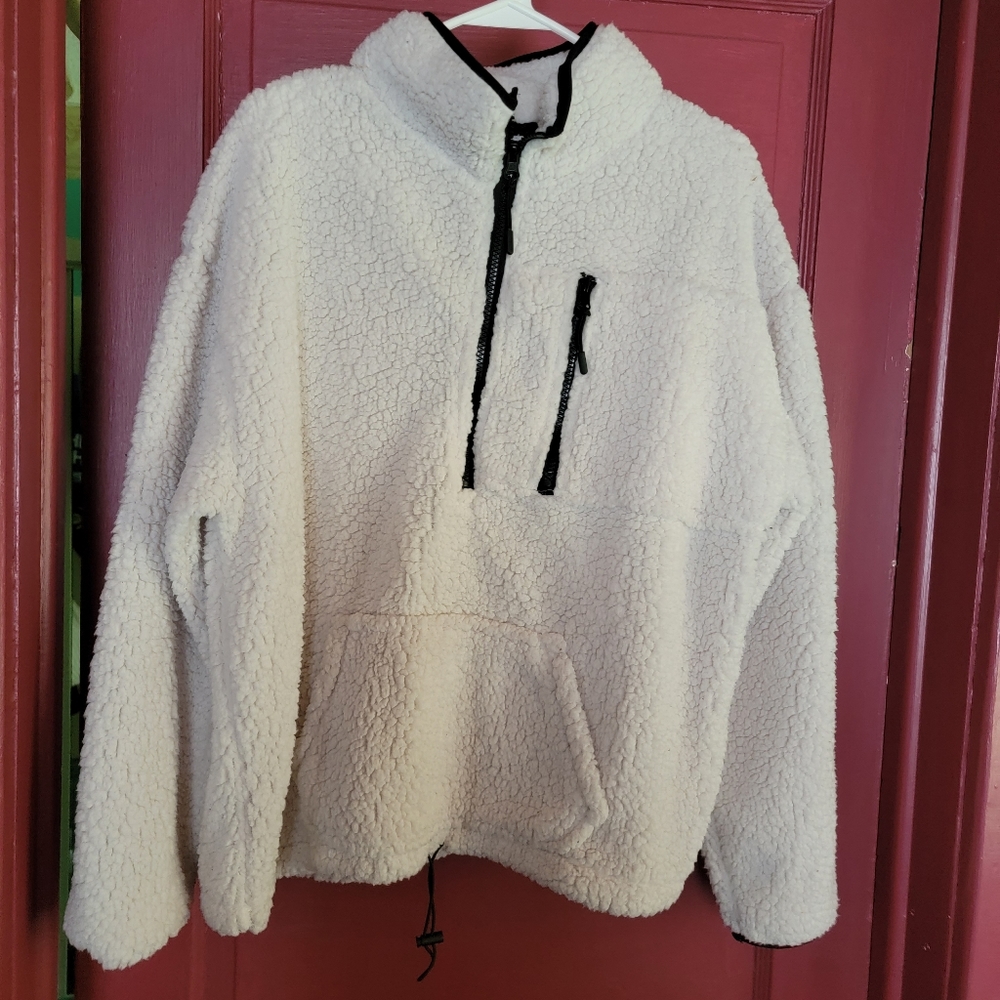 White women's fleece